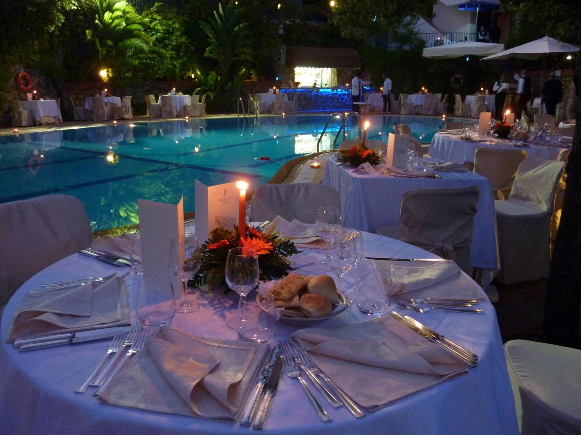 Hotel Grand De Rose